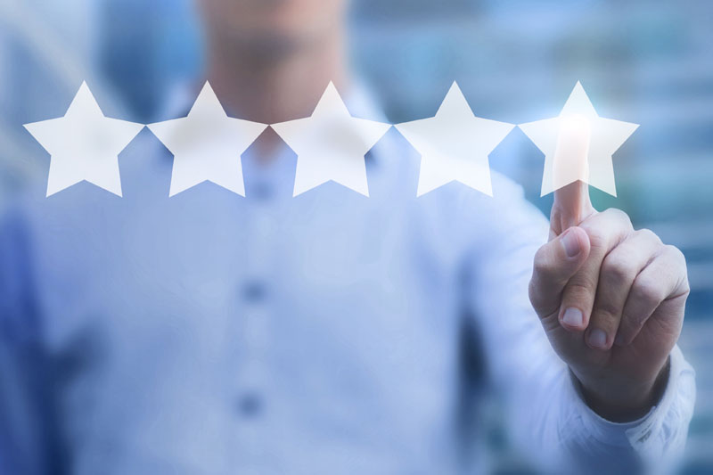 rating online concept, 5 stars review, positive feedback PPC Qualitätsmanagement